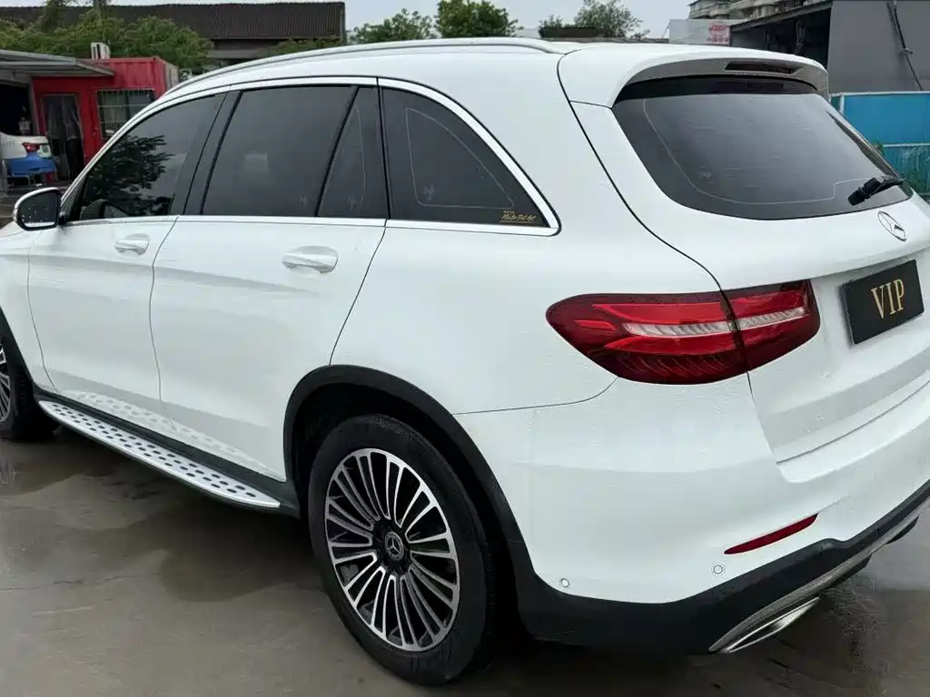 Mercedes-Benz GLC — миниатюра 9
