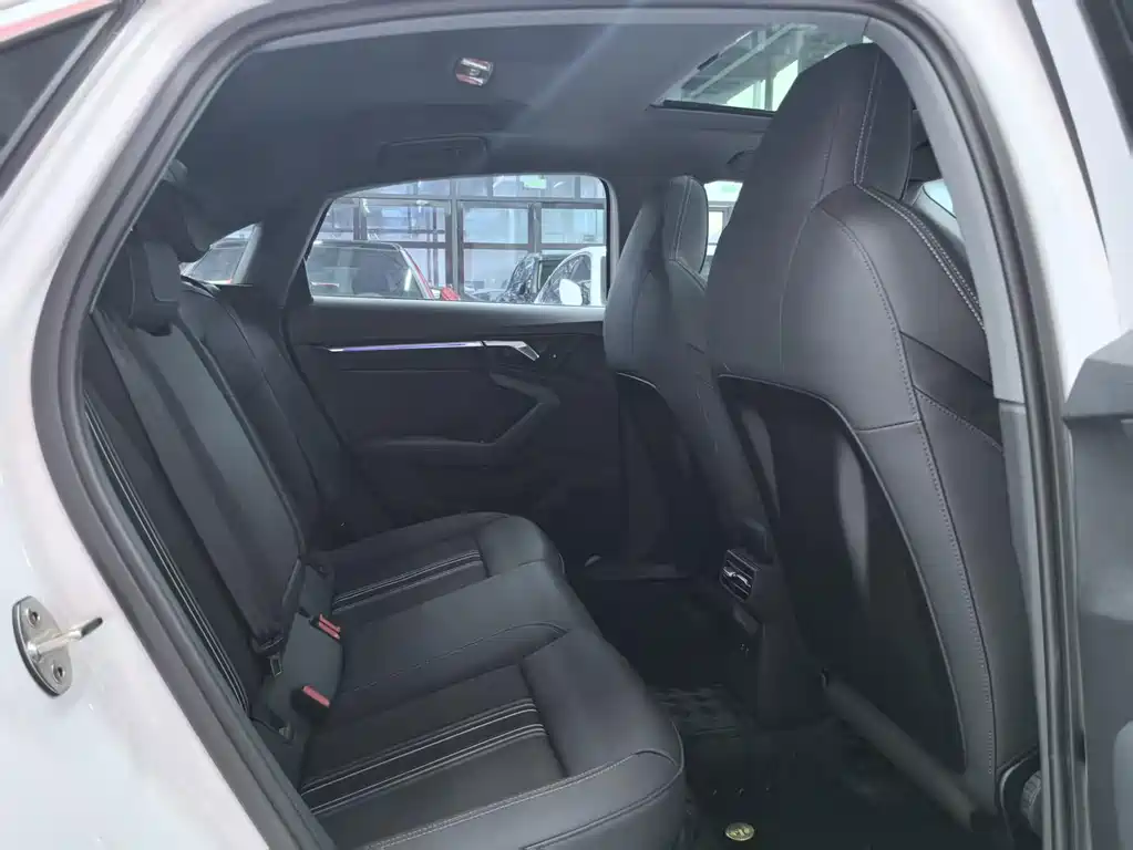 Audi A3 — миниатюра 10