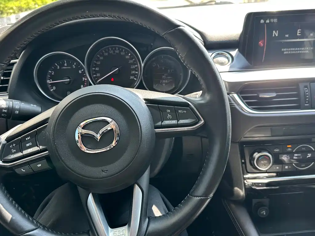 Mazda Atenza — миниатюра 8