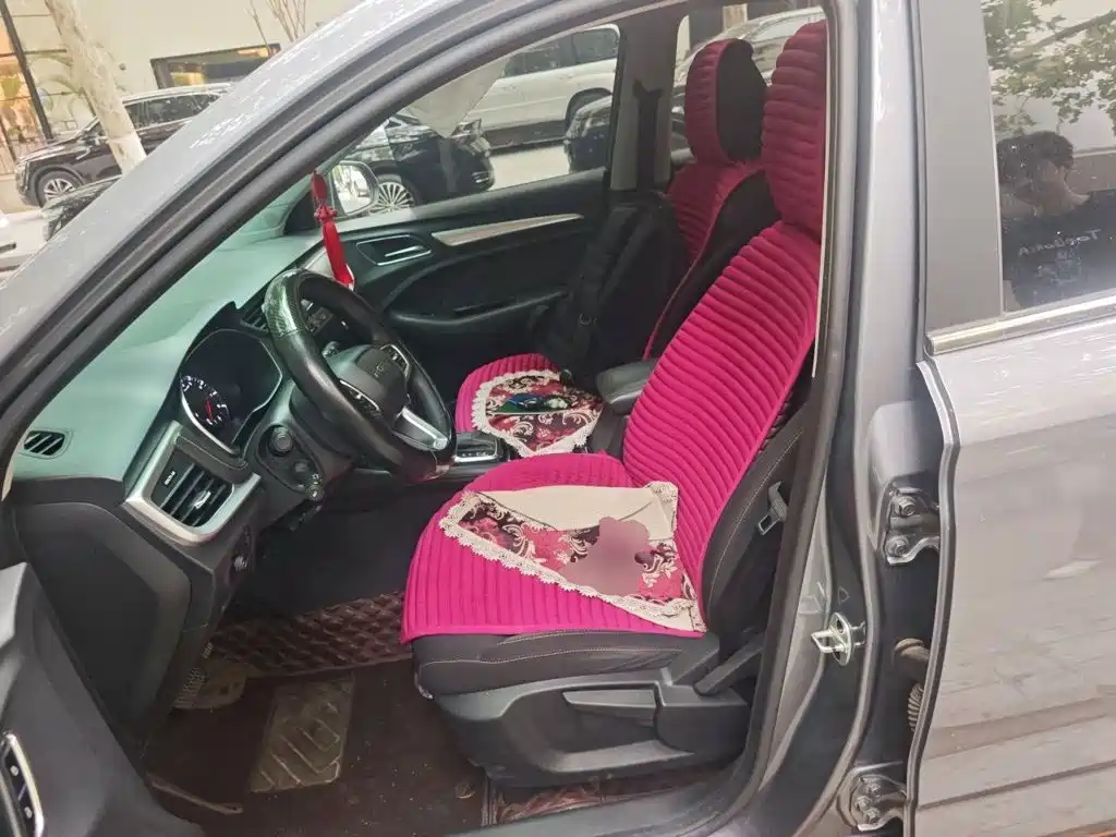 Roewe RX3 — миниатюра 11