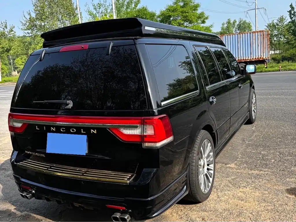 Lincoln Navigator 2017 3.5T AWD