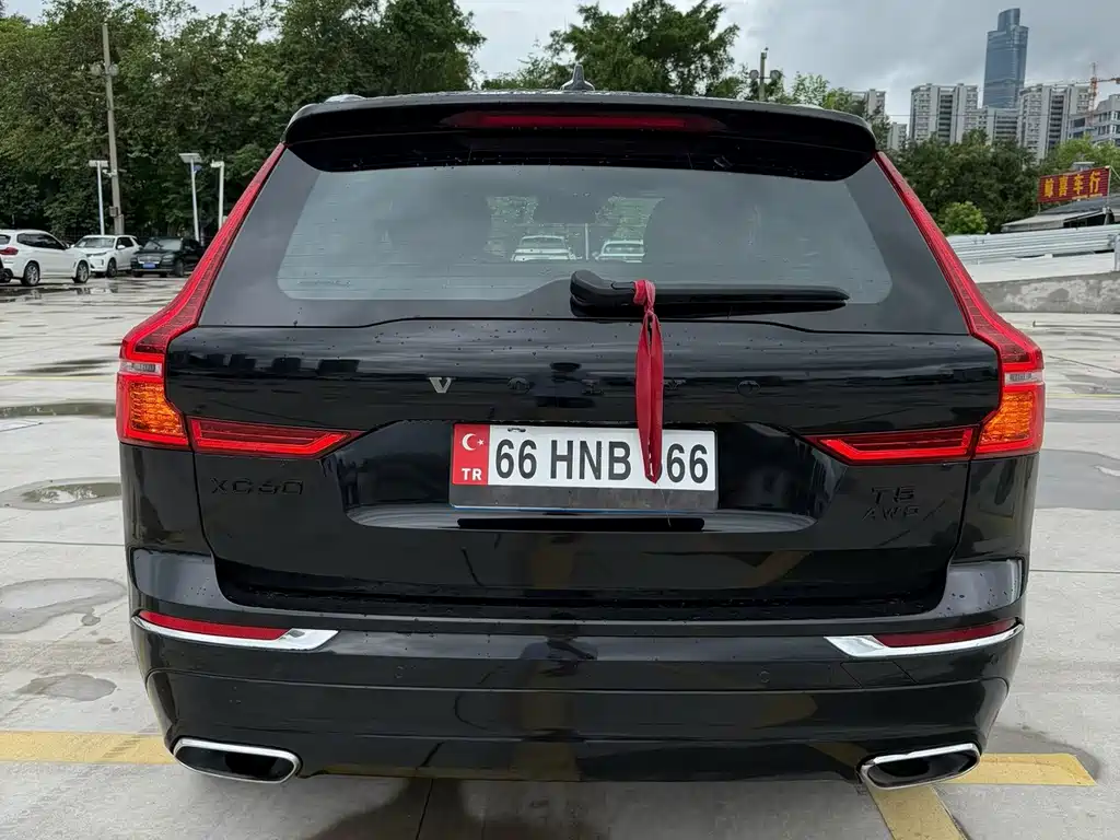 Volvo XC60 T5 4WD Smart Leisure Luxury Edition, фото 9