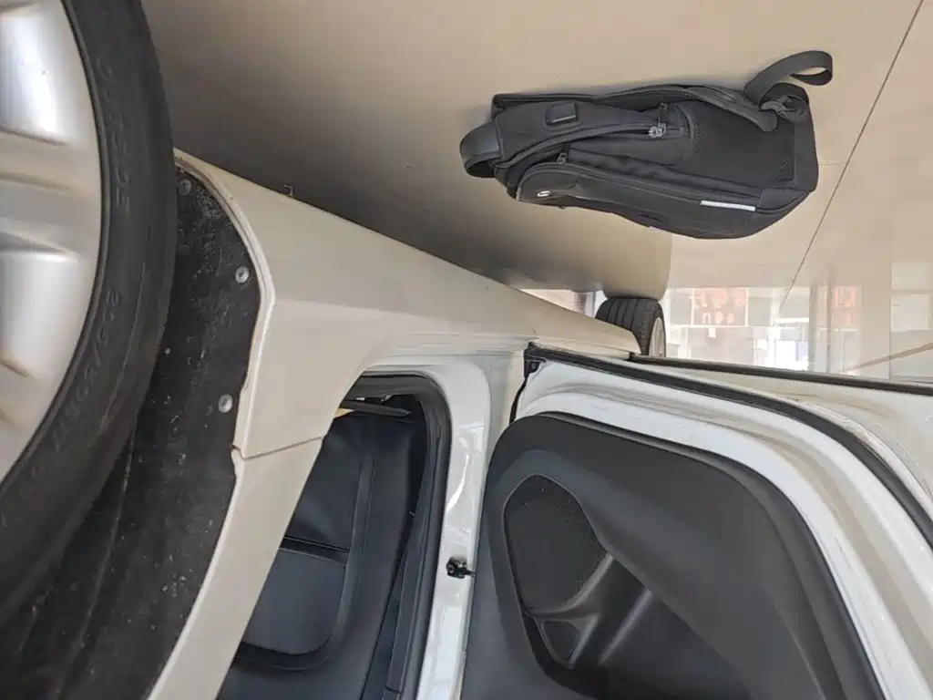 Volvo V40 — миниатюра 22