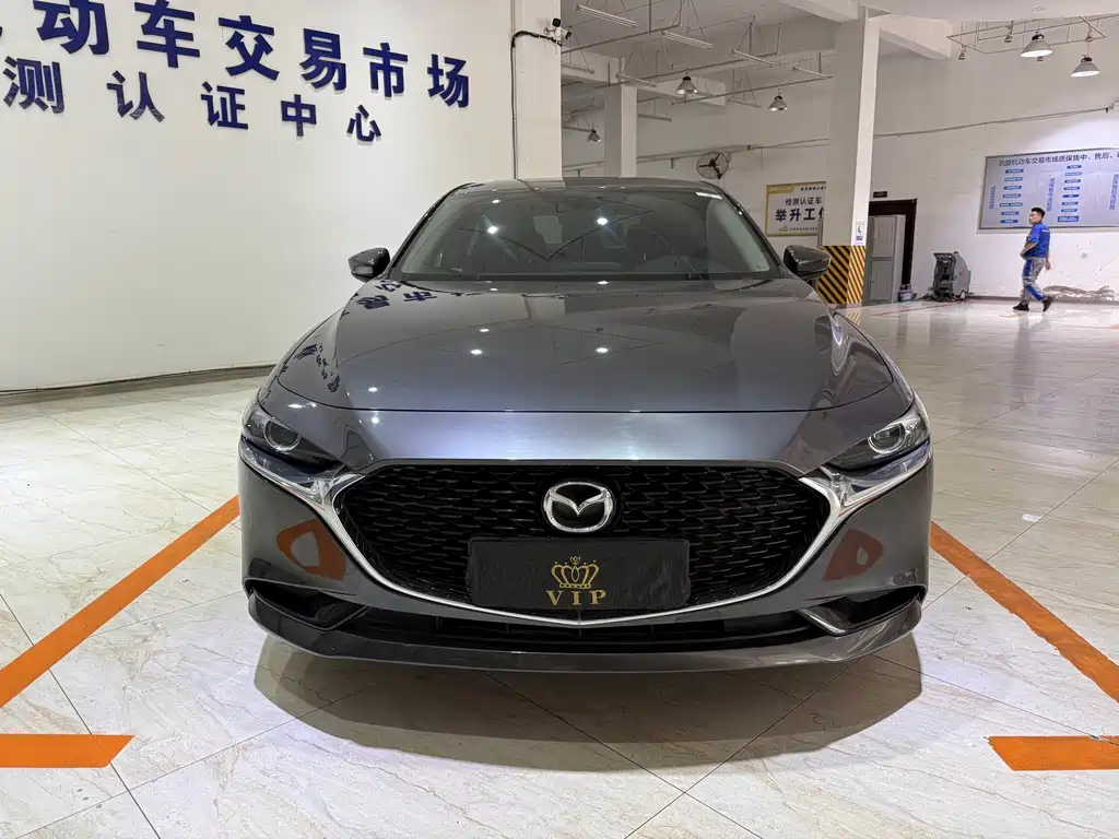 Mazda 3 Axela — миниатюра 2