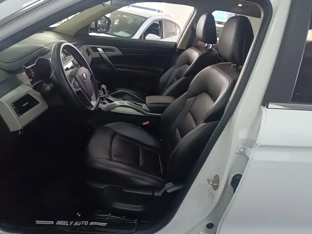Geely Boyue — миниатюра 15