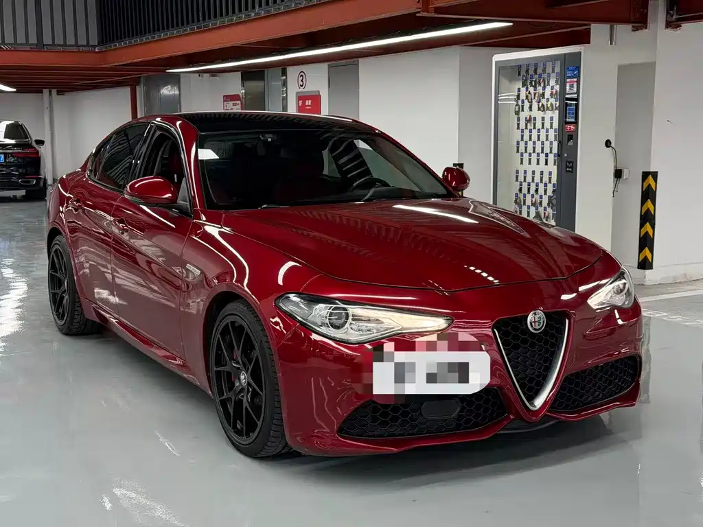 Alfa Romeo Giulia — миниатюра 2
