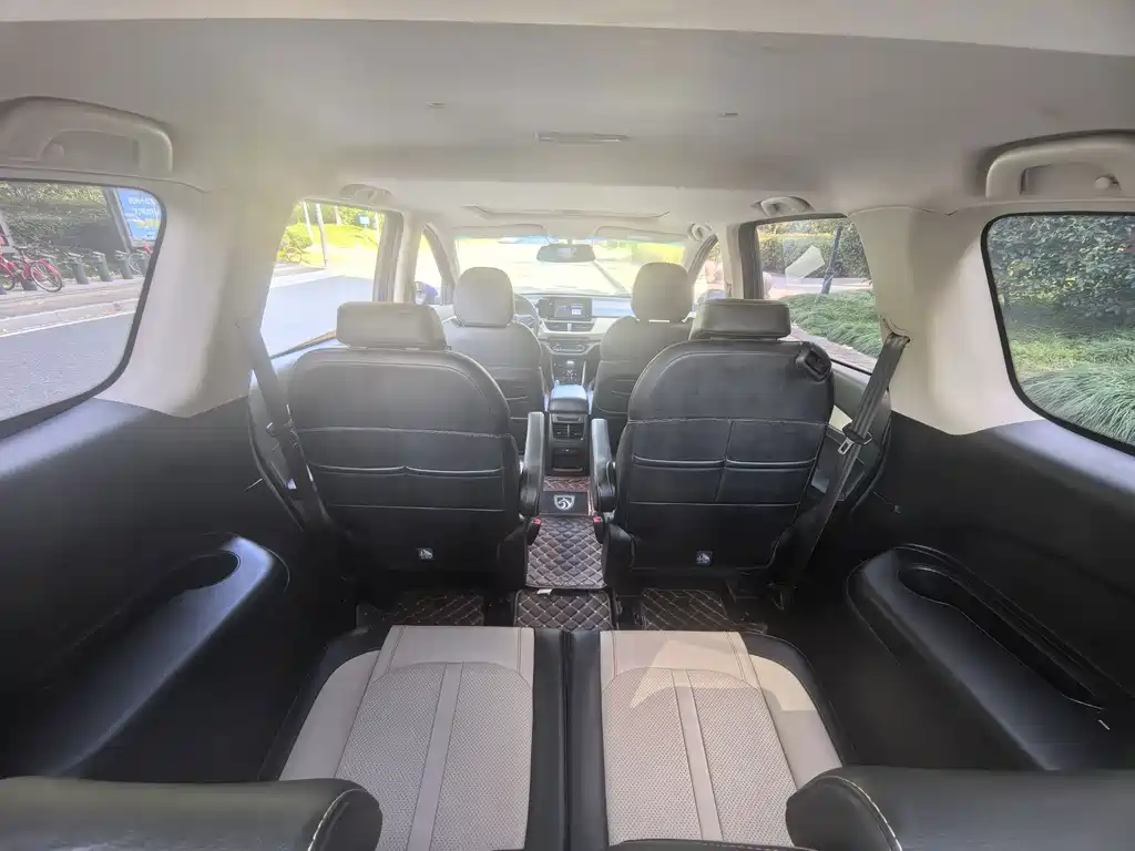 Baojun 360 — миниатюра 11