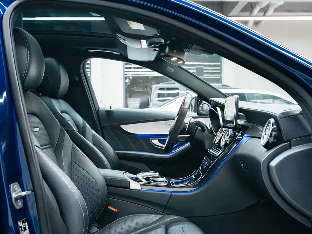 Mercedes-Benz C-Class AMG — миниатюра 11