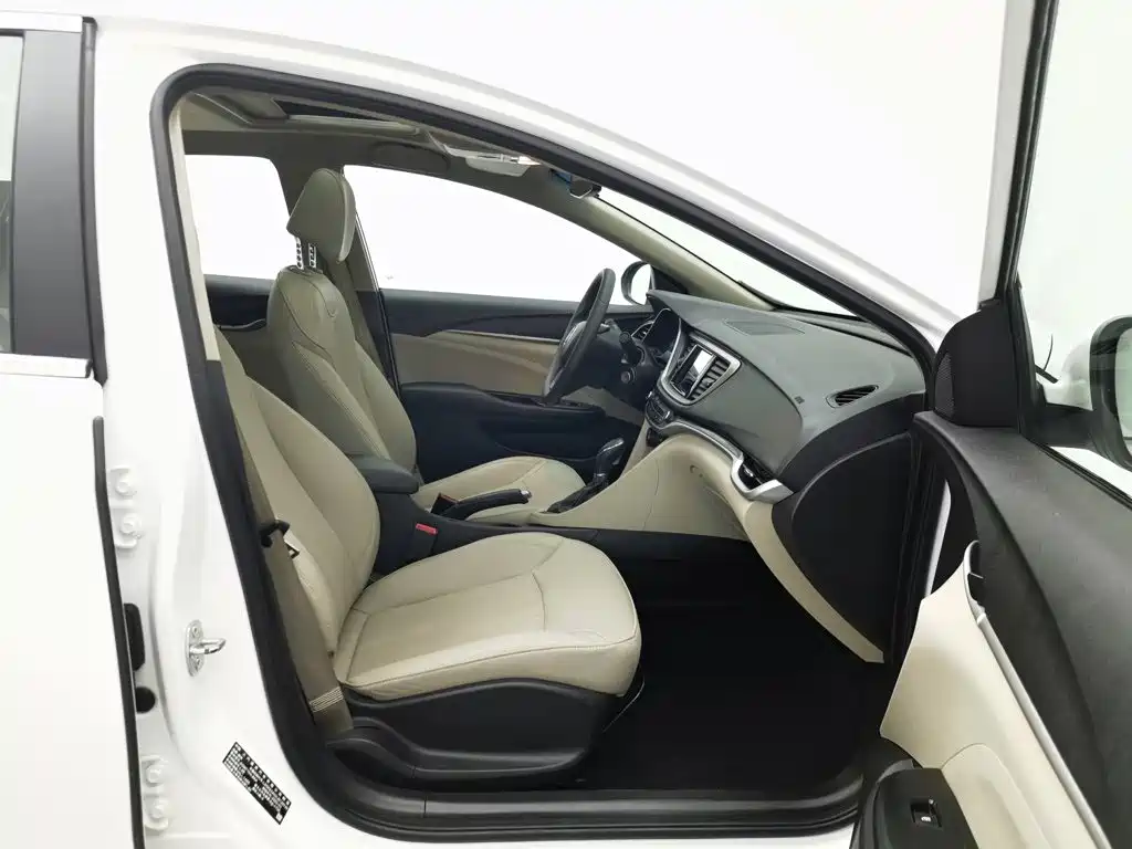 Buick Excelle — миниатюра 23