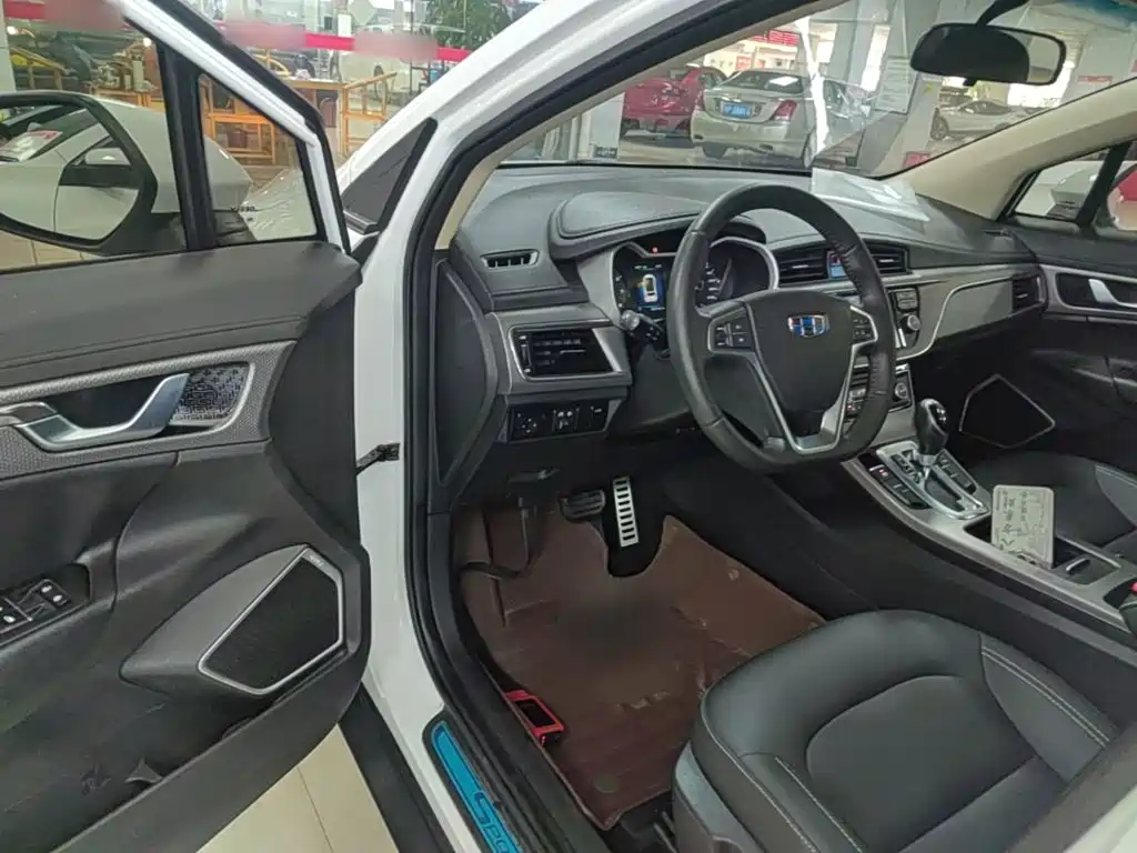 Geely Emgrand GS — миниатюра 16