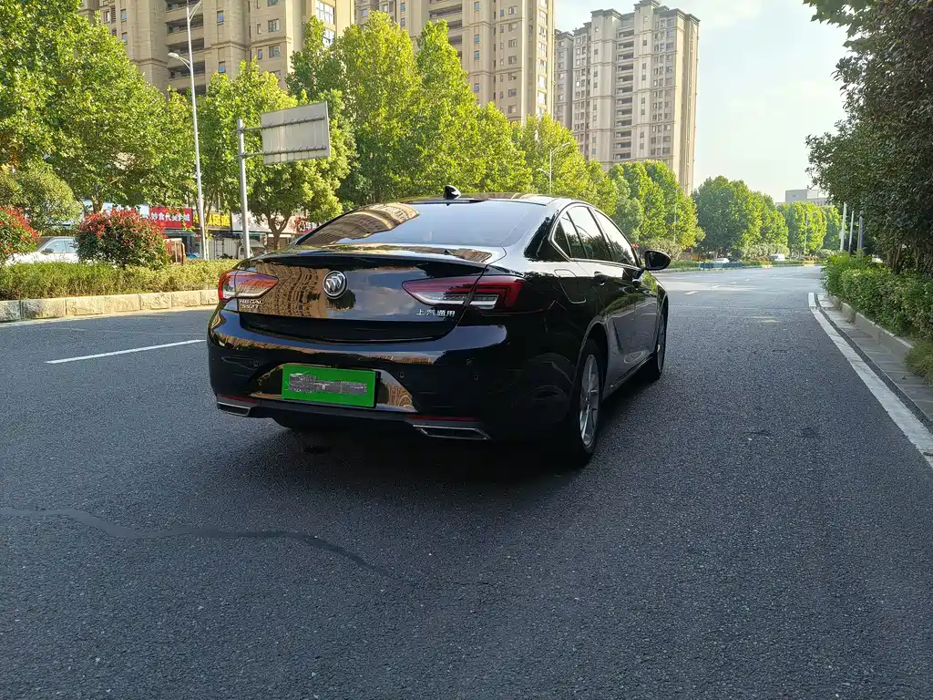 Buick Regal — миниатюра 5