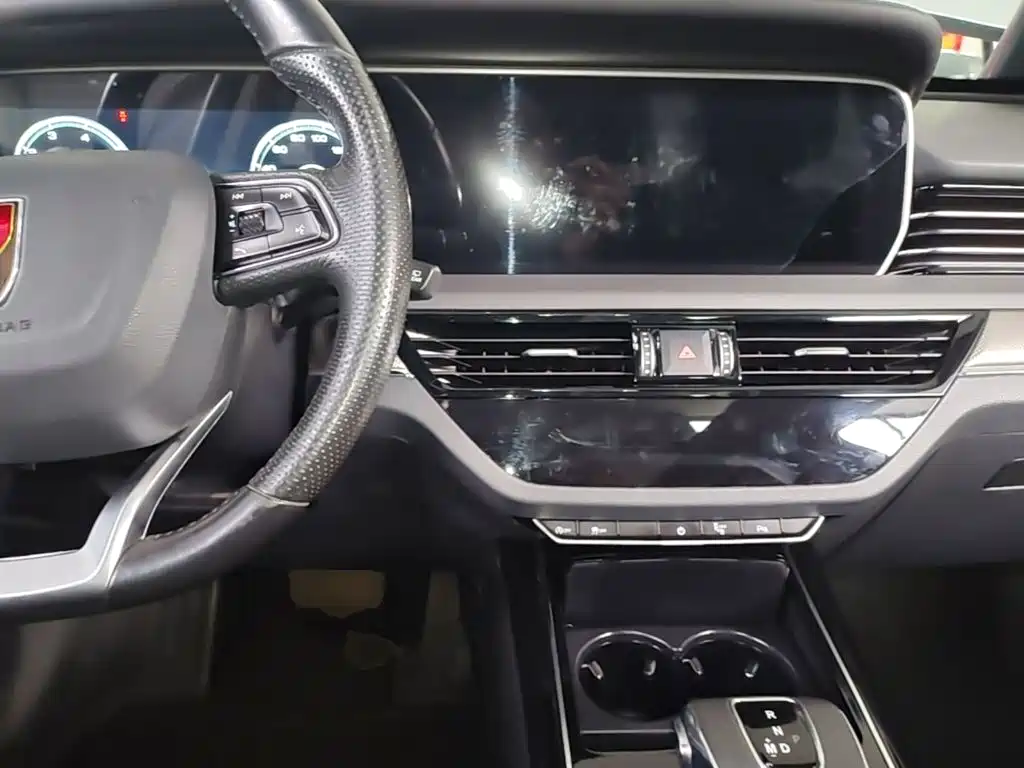 Hongqi Hongqi HS5 — миниатюра 10