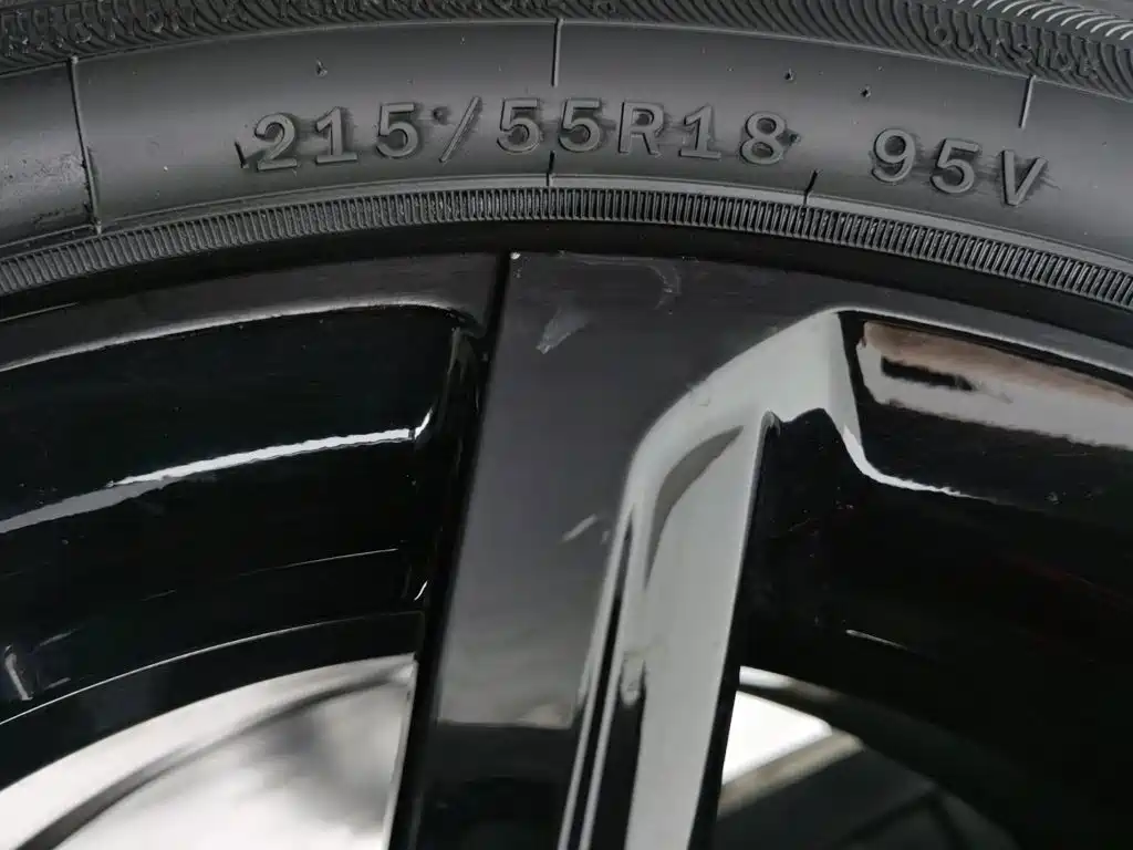Geely Binyue — миниатюра 24