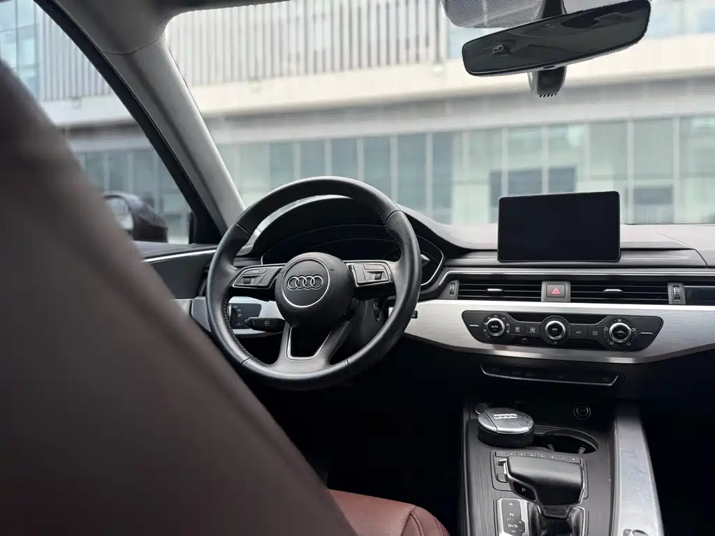 Audi A4L — миниатюра 11