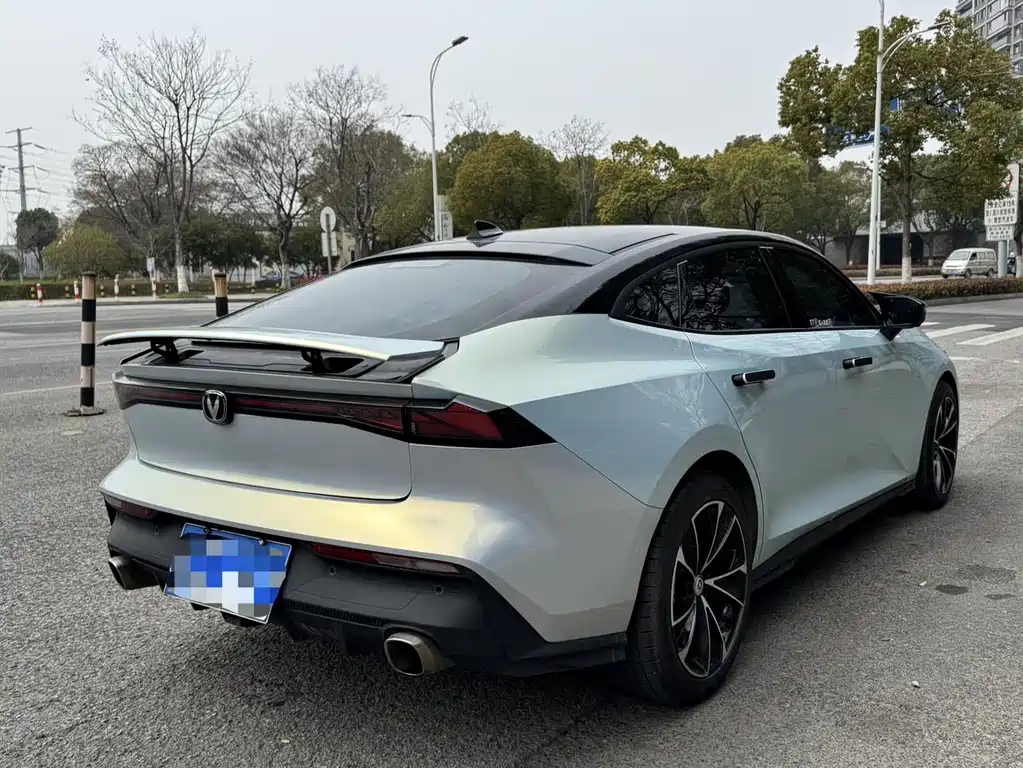 Changan UNI-V — миниатюра 7