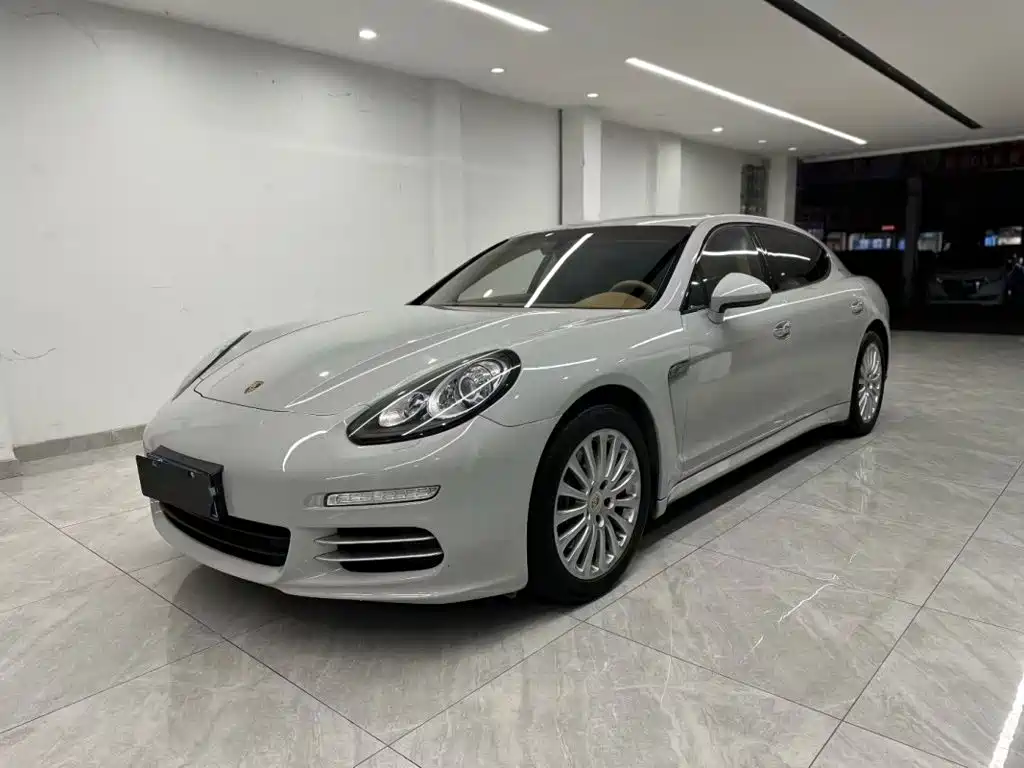 Porsche Panamera 2014 Panamera Executive 3.0T