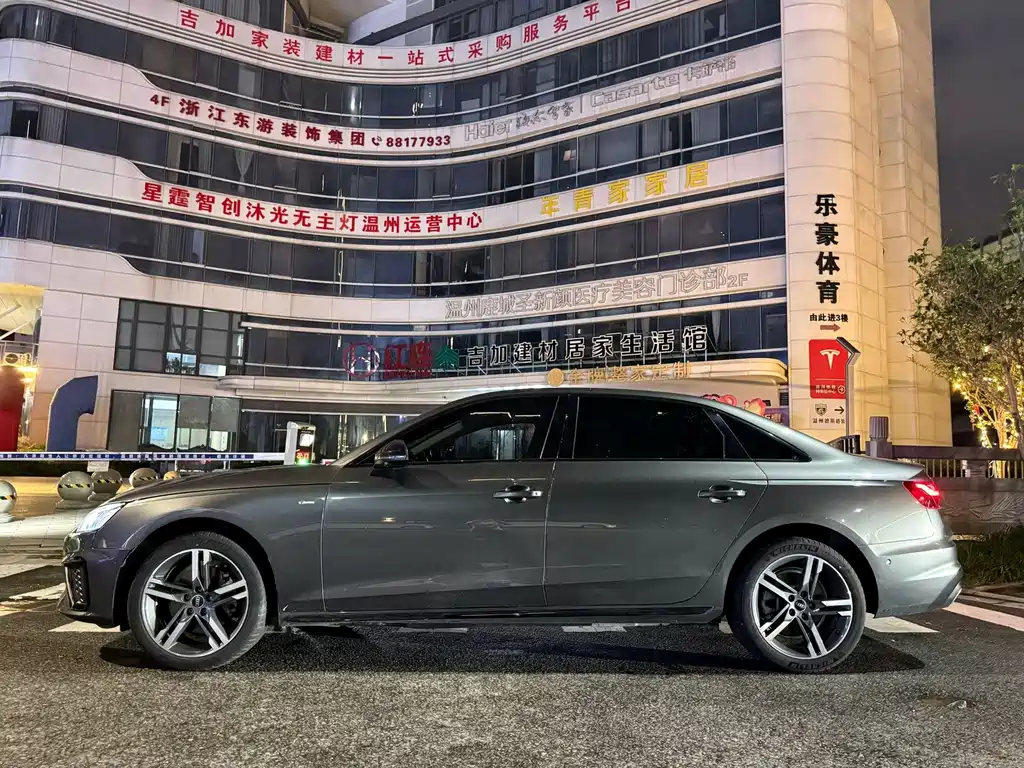Audi A4L — миниатюра 3