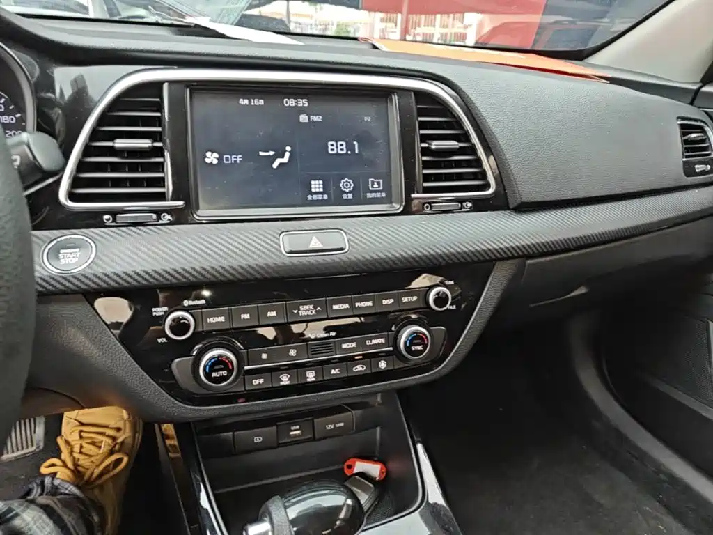 Kia K4 — миниатюра 13