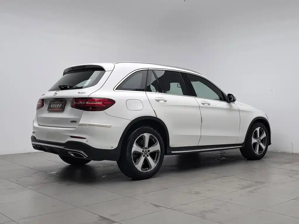 Mercedes-Benz GLC — миниатюра 2