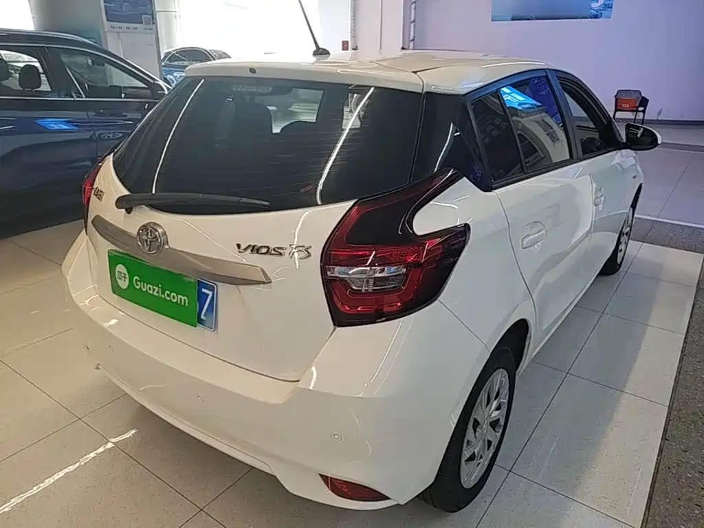 Toyota Vios FS — миниатюра 7