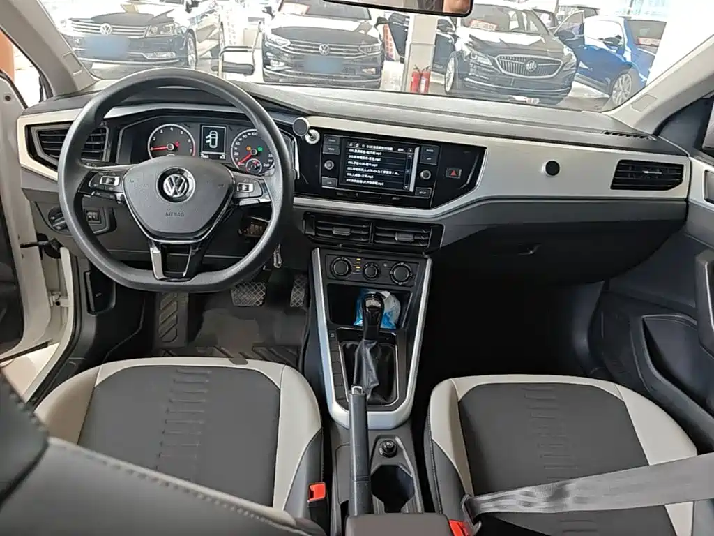 Volkswagen Polo — миниатюра 10