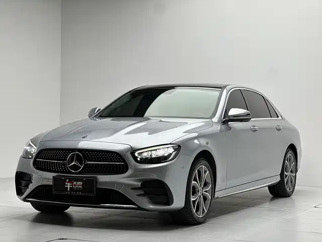 MERCEDES BENZ E CLASS