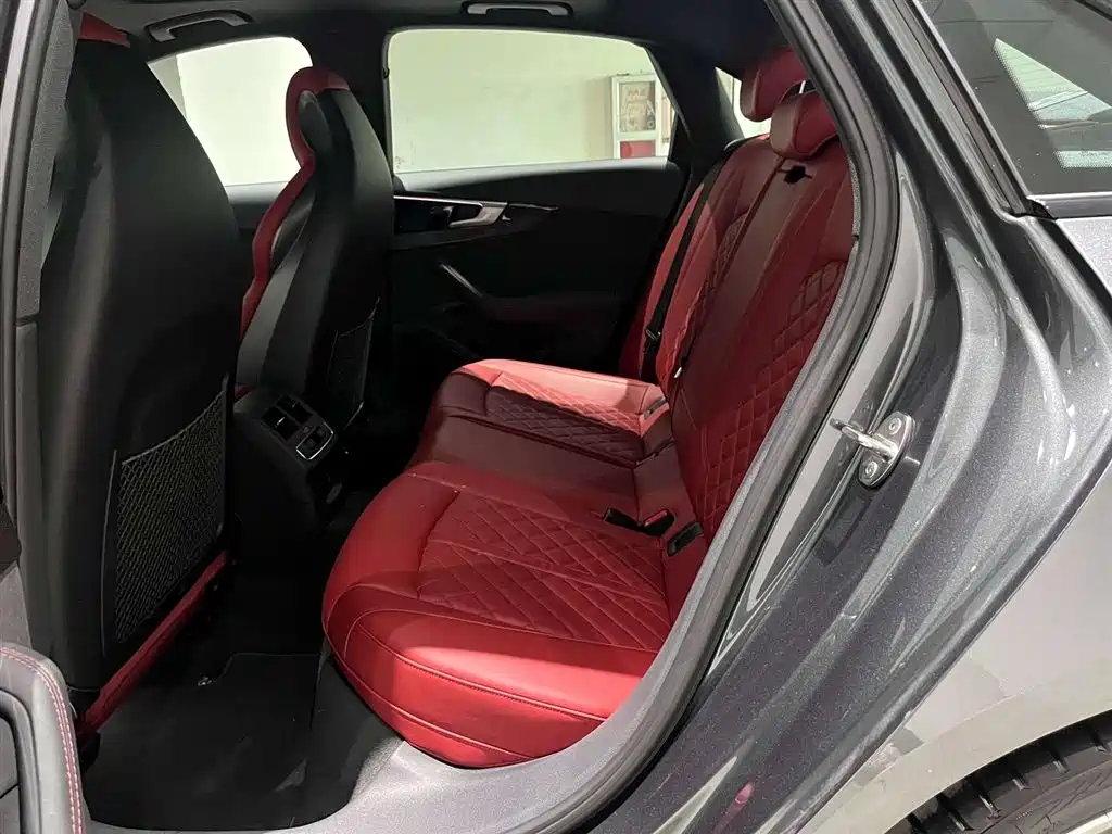 Audi S4 2024 S4 3.0TFSI