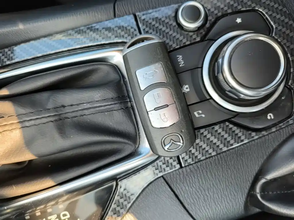 Mazda 3 Axela — миниатюра 9