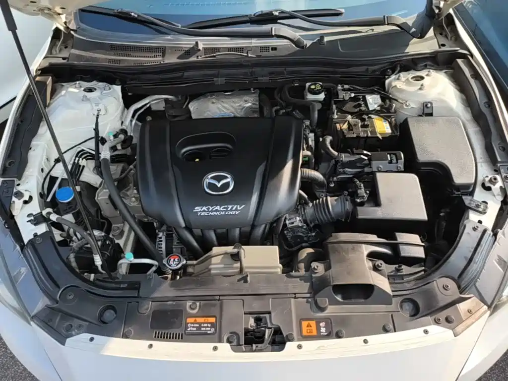 Mazda 3 Axela — миниатюра 20
