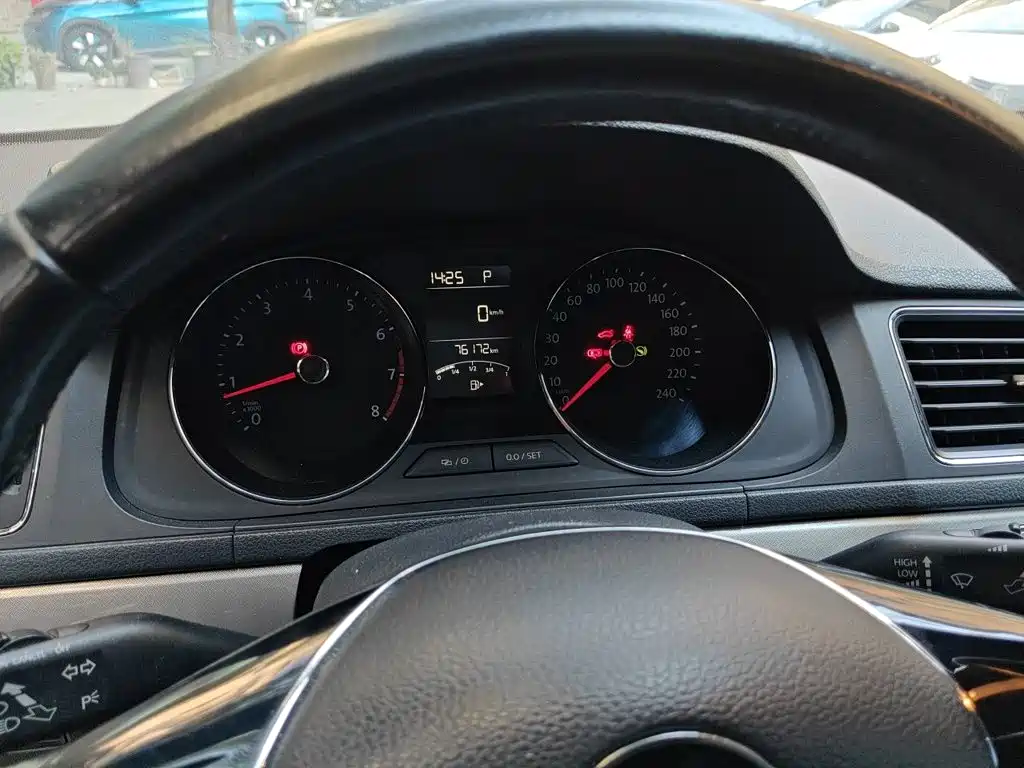 Volkswagen Lavida — миниатюра 7