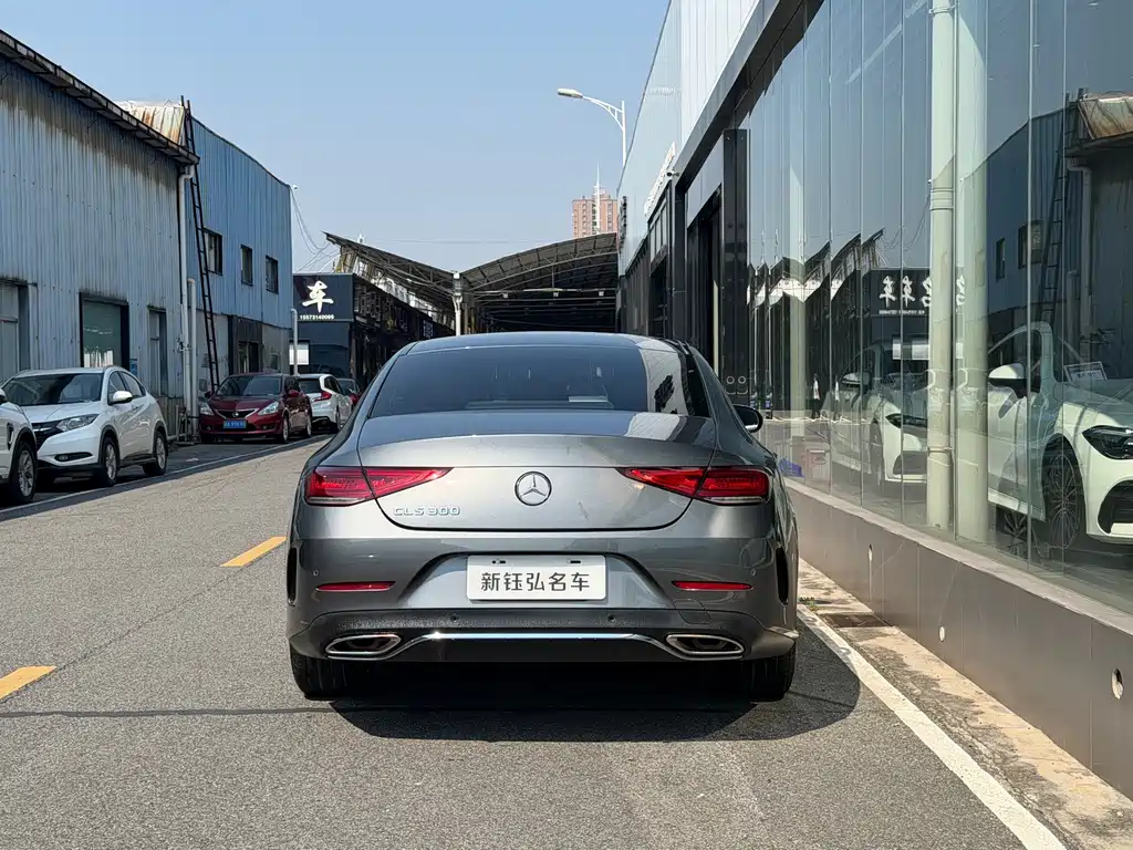 Mercedes-Benz CLS — миниатюра 2