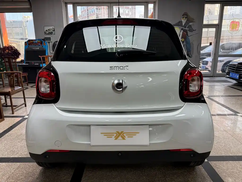 SMART FORFOUR