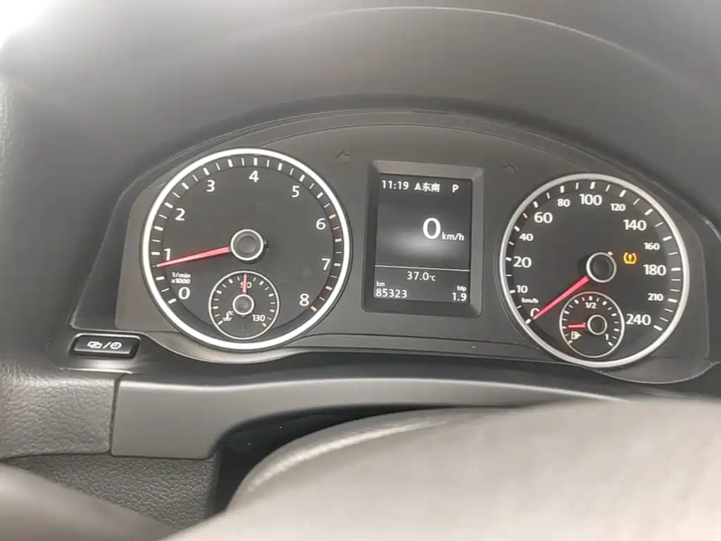 Volkswagen Tiguan — миниатюра 12