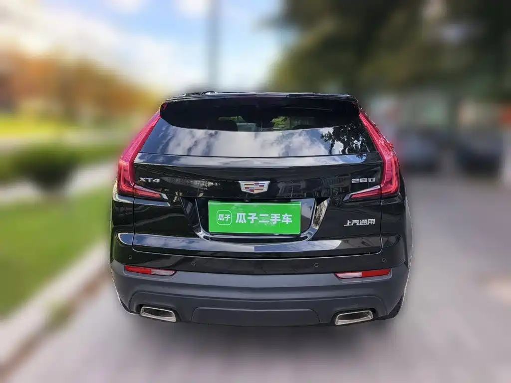 Cadillac XT4 — миниатюра 5