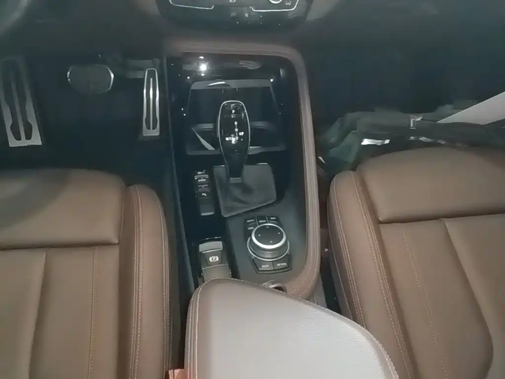 BMW X2 — миниатюра 14