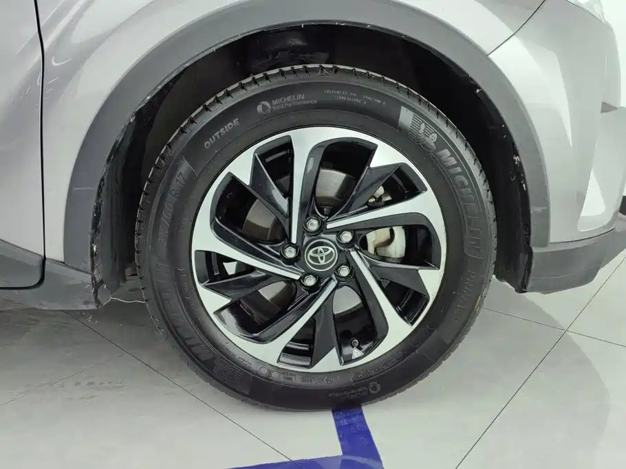 Toyota Izoa 2018 2.0L V