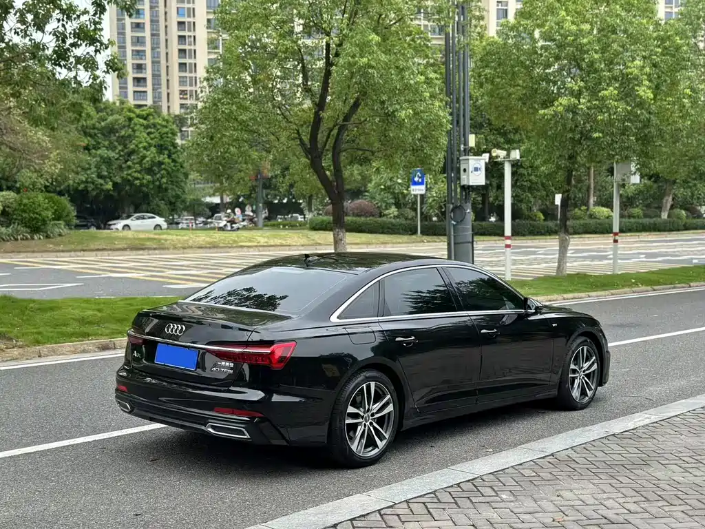 Audi A6L — миниатюра 6