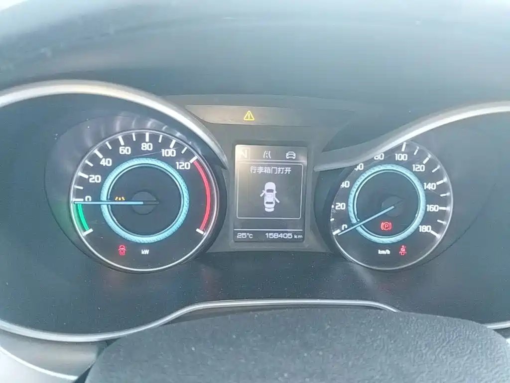 Changan Eado New Energy — миниатюра 12