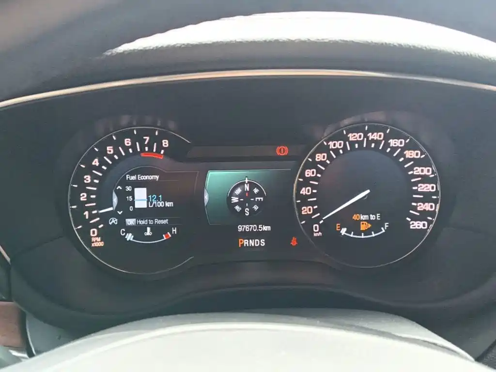 Lincoln MKC — миниатюра 12