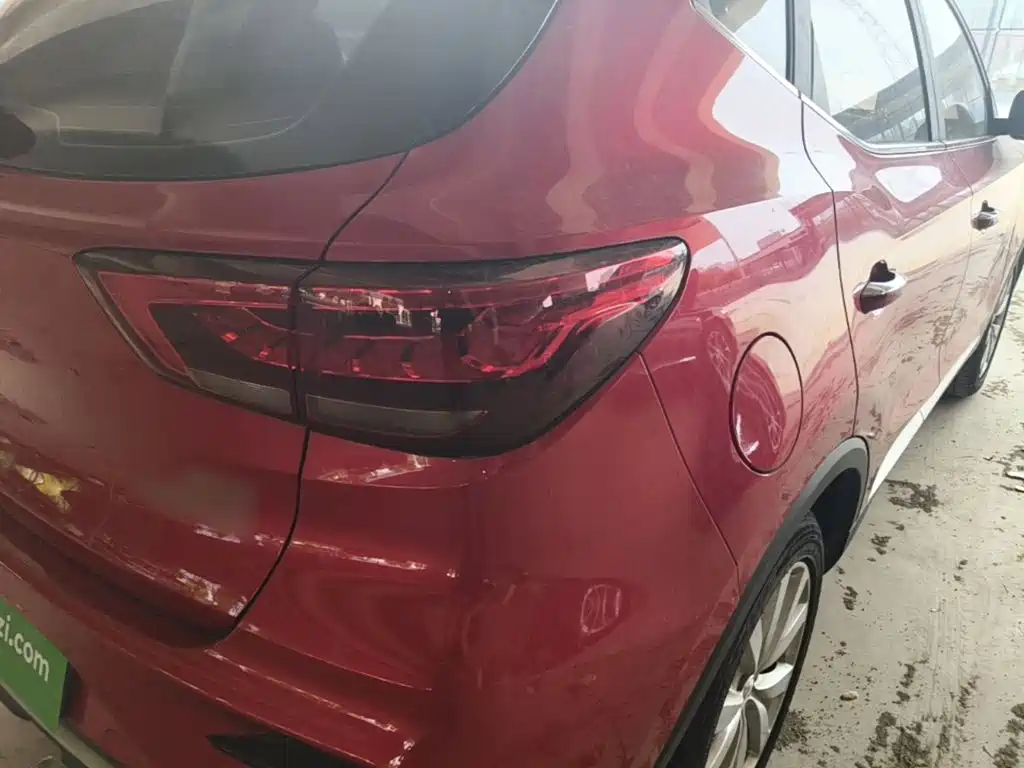 MG ZS — миниатюра 8