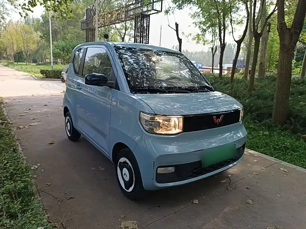 Wuling MINIEV — миниатюра 4