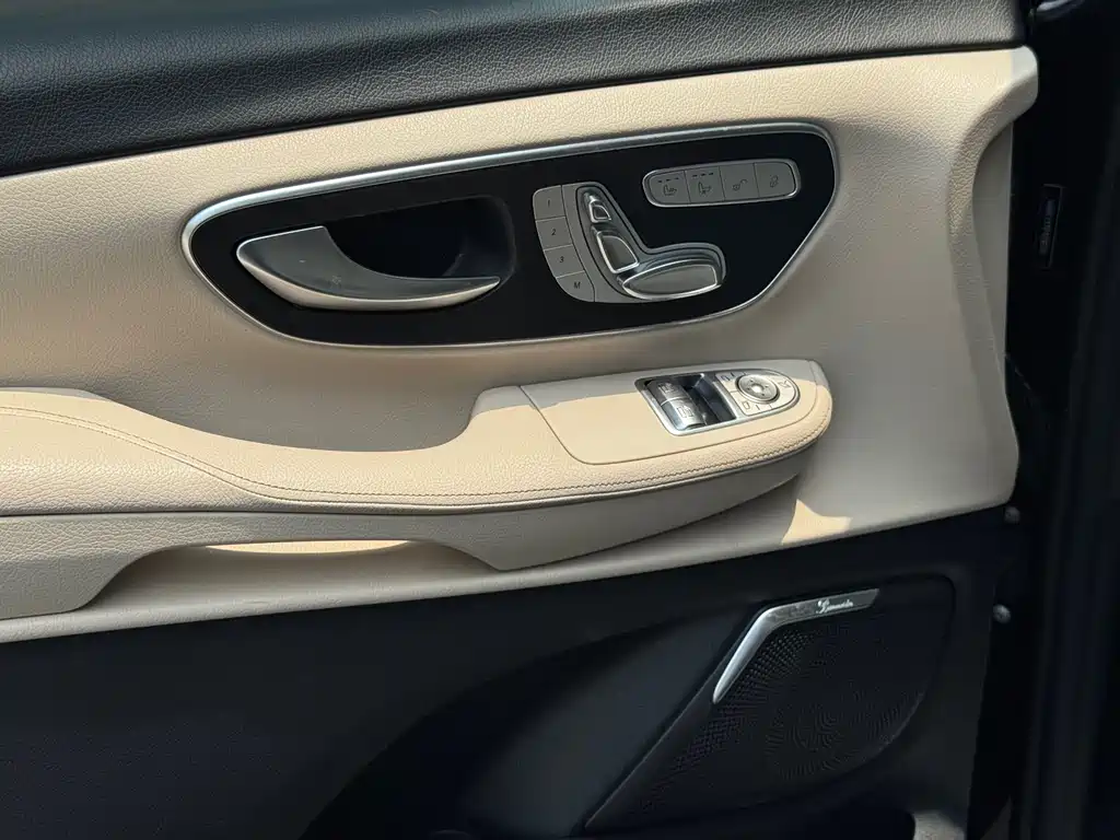 Mercedes-Benz V-Class V 2020 V 260 Luxury