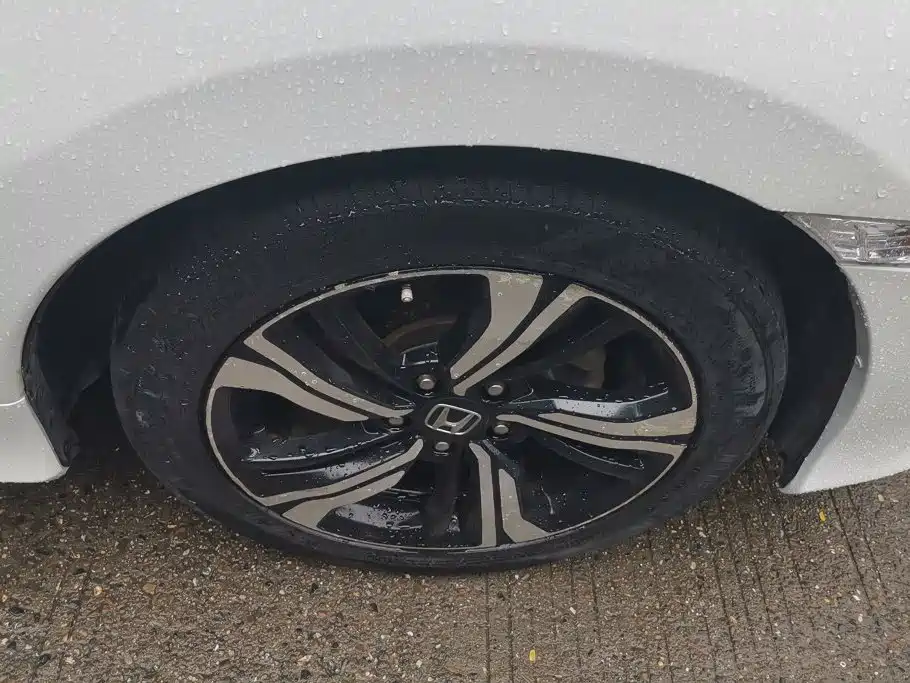 Honda Civic 2016 220TURBO CVT Luxury