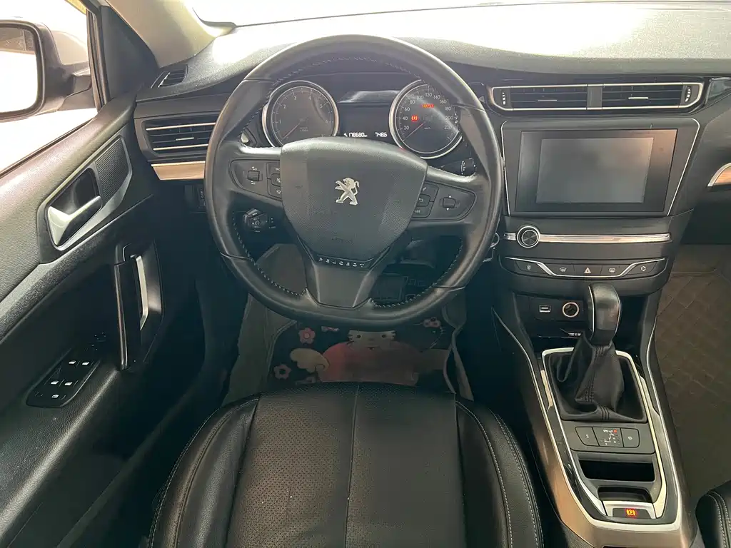 Peugeot 408 — миниатюра 8