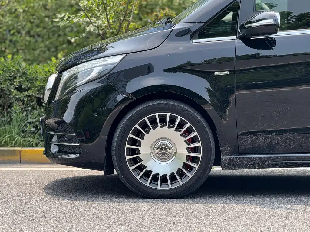 Mercedes-Benz V-Class V 2020 V 260 Luxury