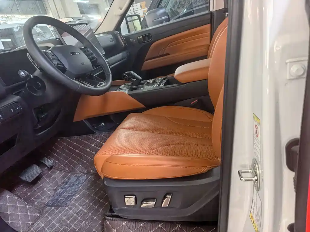 Haval H9 2.4T Diesel 4WD Ultimate Realm Edition, фото 6
