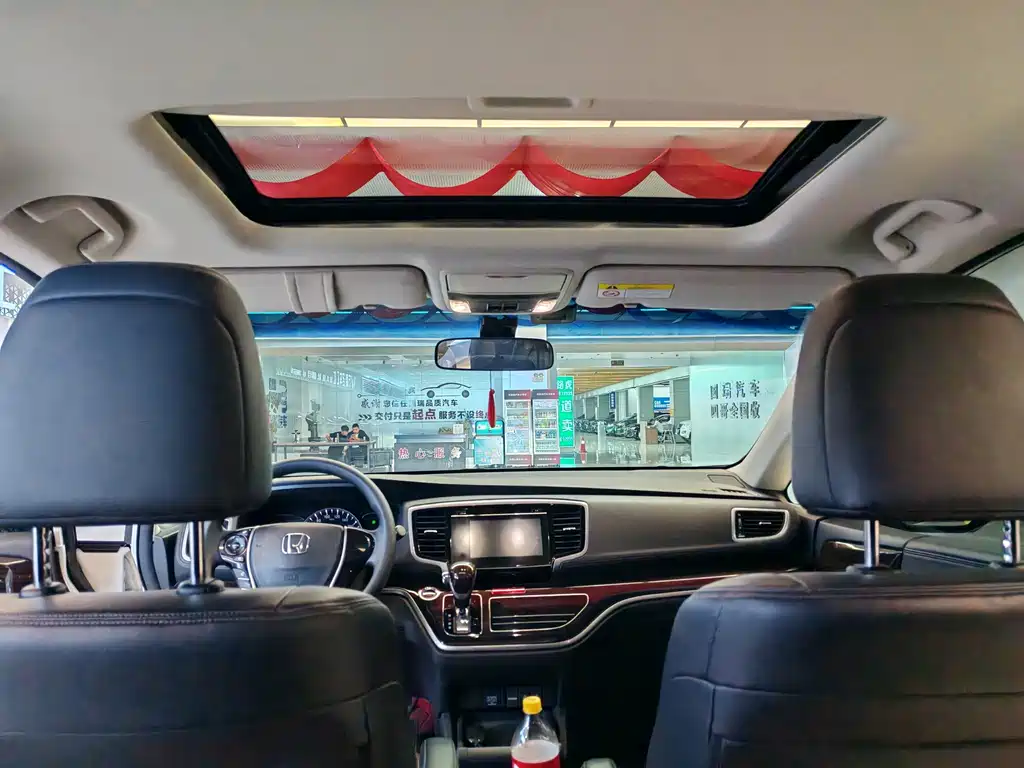 Honda Odyssey — миниатюра 13