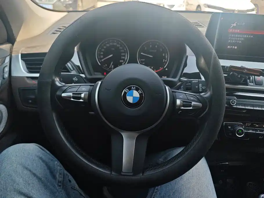 BMW X1 — миниатюра 14