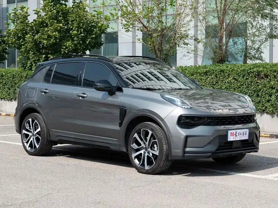 Lynk & Co 01 — миниатюра 4