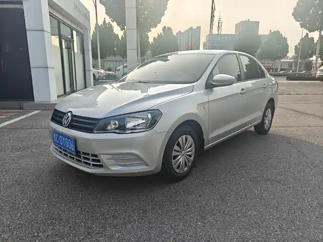 VOLKSWAGEN JETTA 2016